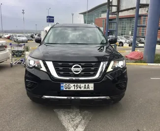 Wynajem samochodu Nissan Pathfinder nr 7666 (Automatyczna) w Tbilisi, z silnikiem 3,5l. Benzyna ➤ Bezpośrednio od George w Gruzji.