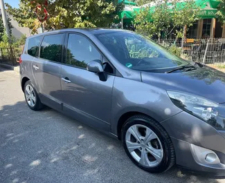 Wynajem samochodu Renault Grand Scenic nr 7664 (Manualna) w Tiranie, z silnikiem 1,4l. Benzyna ➤ Bezpośrednio od Ali w Albanii.