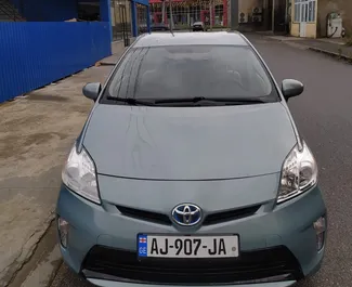 Wynajem samochodu Toyota Prius nr 7705 (Automatyczna) na lotnisku w Kutaisi, z silnikiem 1,8l. Benzyna ➤ Bezpośrednio od Nika w Gruzji.