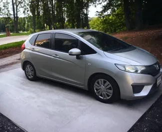 Wynajem samochodu Honda Jazz nr 7411 (Automatyczna) w Bangkoku, z silnikiem 1,5l. Benzyna ➤ Bezpośrednio od Joey w Tajlandii.