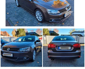 Wypożyczalnia Volkswagen Jetta na lotnisku w Tiranie, Albania ✓ Nr 7685. ✓ Skrzynia Automatyczna ✓ Opinii: 0.