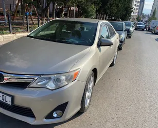 Wypożyczalnia Toyota Camry w Tbilisi, Gruzja ✓ Nr 8028. ✓ Skrzynia Automatyczna ✓ Opinii: 0.