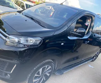 Wypożyczalnia Citroen Space Tourer na lotnisku w Antalyi, Turcja ✓ Nr 7576. ✓ Skrzynia Automatyczna ✓ Opinii: 0.