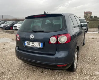 Wynajmij Volkswagen Golf Plus 2009 w Albanii. Paliwo: Diesel. Moc: 102 KM ➤ Koszt od 20 EUR za dobę.