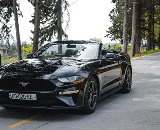 Wypożyczalnia Ford Mustang Cabrio w Tbilisi, Gruzja ✓ Nr 8031. ✓ Skrzynia Automatyczna ✓ Opinii: 1.