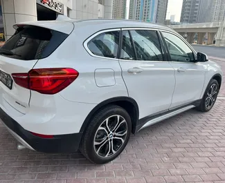 Wypożyczalnia BMW X1 w Dubaju, ZEA ✓ Nr 4943. ✓ Skrzynia Automatyczna ✓ Opinii: 0.