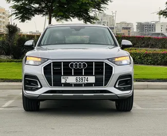 Wypożyczalnia Audi Q5 w Dubaju, ZEA ✓ Nr 8313. ✓ Skrzynia Automatyczna ✓ Opinii: 0.