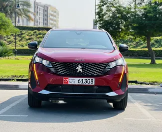 Wynajmij Peugeot 3008 2023 w ZEA. Paliwo: Benzyna. Moc: 165 KM ➤ Koszt od 125 AED za dobę.