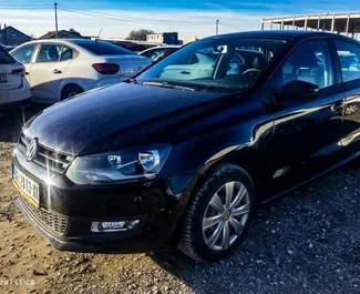 Wypożyczalnia Volkswagen Polo na lotnisku w Belgradzie, Serbia ✓ Nr 8368. ✓ Skrzynia Automatyczna ✓ Opinii: 2.