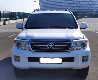 Wypożyczalnia Toyota Land Cruiser 200 w Baku, Azerbejdżan ✓ Nr 8182. ✓ Skrzynia Automatyczna ✓ Opinii: 0.