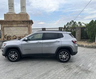 Wynajem samochodu Jeep Compass nr 8194 (Automatyczna) w Tbilisi, z silnikiem 2,4l. Benzyna ➤ Bezpośrednio od Aka w Gruzji.