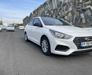 Wynajmij Hyundai Accent 2017 w Gruzji. Paliwo: Benzyna. Moc: 130 KM ➤ Koszt od 95 GEL za dobę.