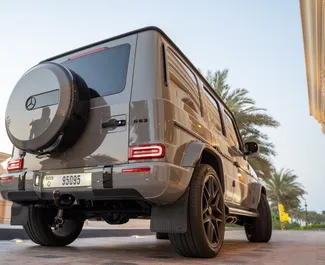 Wypożyczalnia Mercedes-Benz G63 AMG w Dubaju, ZEA ✓ Nr 8400. ✓ Skrzynia Automatyczna ✓ Opinii: 0.