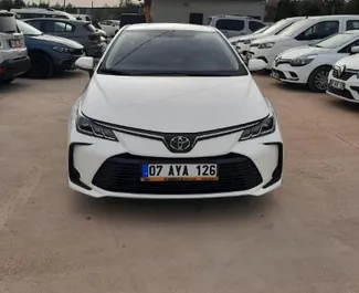 Wypożyczalnia Toyota Corolla Sedan na lotnisku w Antalyi, Turcja ✓ Nr 8766. ✓ Skrzynia Automatyczna ✓ Opinii: 1.