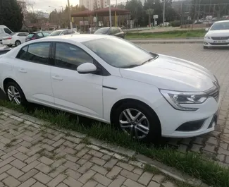 Wypożyczalnia Renault Megane Sedan na lotnisku w Izmirze, Turcja ✓ Nr 8580. ✓ Skrzynia Automatyczna ✓ Opinii: 0.