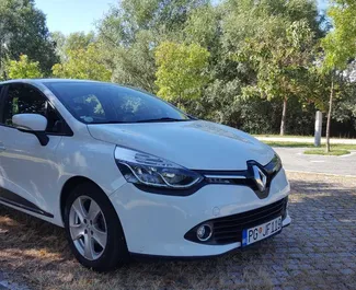 Wypożyczalnia Renault Clio 4 w Podgoricy, Czarnogóra ✓ Nr 8785. ✓ Skrzynia Automatyczna ✓ Opinii: 0.