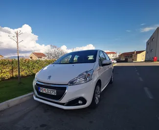 Wypożyczalnia Peugeot 208 w Podgoricy, Czarnogóra ✓ Nr 8791. ✓ Skrzynia Manualna ✓ Opinii: 0.