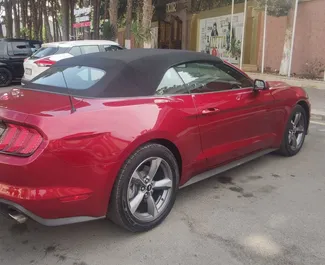 Wynajem samochodu Ford Mustang Cabrio nr 8572 (Automatyczna) na lotnisku w Baku, z silnikiem 2,3l. Benzyna ➤ Bezpośrednio od Vusal w Azerbejdżanie.