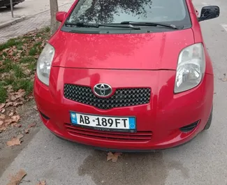 Wynajem samochodu Toyota Yaris nr 8594 (Manualna) w Durres, z silnikiem 1,3l. Benzyna ➤ Bezpośrednio od Alfret w Albanii.