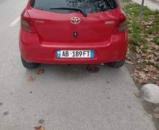 Wynajmij Toyota Yaris 2007 w Albanii. Paliwo: Benzyna. Moc: 85 KM ➤ Koszt od 19 EUR za dobę.