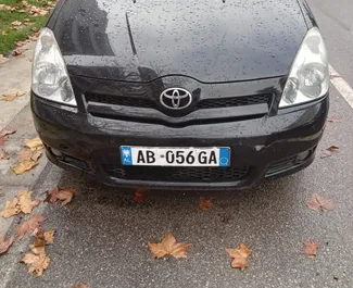 Wypożyczalnia Toyota Corolla Verso w Durres, Albania ✓ Nr 8603. ✓ Skrzynia Manualna ✓ Opinii: 0.