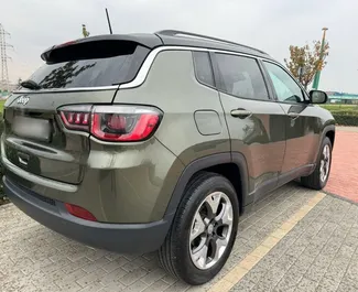 Wynajmij Jeep Compass 2017 w Armenii. Paliwo: Benzyna. Moc: 180 KM ➤ Koszt od 56 USD za dobę.