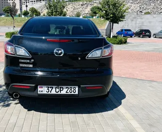 Mazda 3 2009 do wynajęcia w Erewaniu. Limit przebiegu nieograniczony.