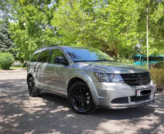 Wypożyczalnia Dodge Journey w Erewaniu, Armenia ✓ Nr 9055. ✓ Skrzynia Automatyczna ✓ Opinii: 0.