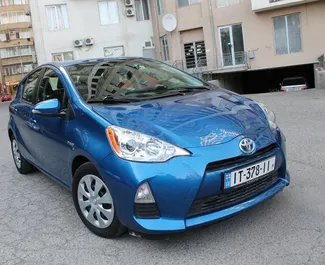 Wypożyczalnia Toyota Prius C w Tbilisi, Gruzja ✓ Nr 9243. ✓ Skrzynia Automatyczna ✓ Opinii: 0.