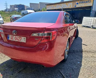 Silnik Benzyna 3,5 l – Wynajmij Toyota Camry w Tbilisi.