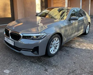 Wypożyczalnia BMW 520d w Kaliningradzie, Rosja ✓ Nr 8974. ✓ Skrzynia Automatyczna ✓ Opinii: 0.