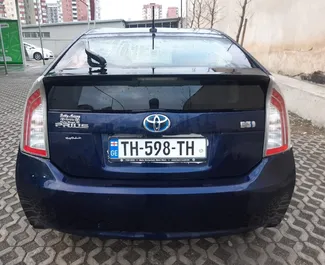 Toyota Prius – samochód kategorii Ekonomiczny, Komfort na wynajem w Gruzji ✓ Depozyt 40 GEL ✓ Ubezpieczenie: OC, SCDW, Pasażerowie, Od Kradzieży.