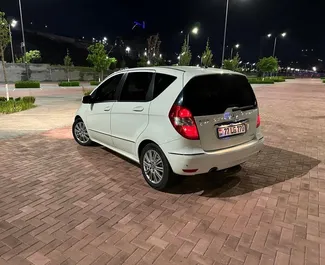 Mercedes-Benz A180 – samochód kategorii Ekonomiczny, Komfort, Premium na wynajem w Armenii ✓ Bez Depozytu ✓ Ubezpieczenie: OC.