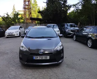 Wynajem samochodu Toyota Prius C nr 9242 (Automatyczna) w Tbilisi, z silnikiem 1,5l. Hybryda ➤ Bezpośrednio od Natia w Gruzji.