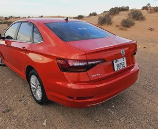 Wynajmij Volkswagen Jetta w Dubaj ZEA