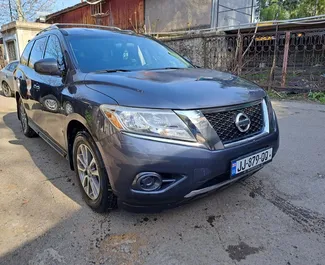 Wypożyczalnia Nissan Pathfinder w Tbilisi, Gruzja ✓ Nr 9115. ✓ Skrzynia Automatyczna ✓ Opinii: 0.