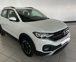 Wypożyczalnia Volkswagen T-Cross na lotnisku Tenerife South, Hiszpania ✓ Nr 9506. ✓ Skrzynia Manualna ✓ Opinii: 0.