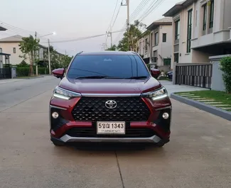 Wynajem samochodu Toyota Veloz nr 7042 (Automatyczna) na lotnisku Don Mueang w Bangkoku, z silnikiem 1,5l. Benzyna ➤ Bezpośrednio od Kasam w Tajlandii.