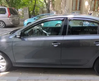 Volkswagen Jetta – samochód kategorii Ekonomiczny, Komfort na wynajem w Gruzji ✓ Depozyt 500 GEL ✓ Ubezpieczenie: OC, CDW, Pasażerowie.