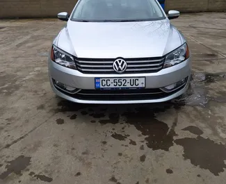 Wynajem samochodu Volkswagen Passat nr 9701 (Automatyczna) na lotnisku w Kutaisi, z silnikiem 2,5l. Benzyna ➤ Bezpośrednio od Nika w Gruzji.