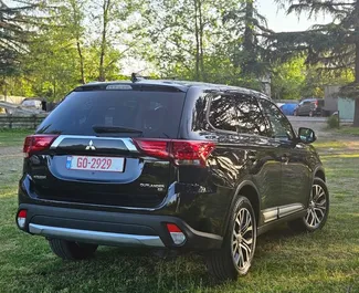 Mitsubishi Outlander Xl – samochód kategorii Komfort, Crossover na wynajem w Gruzji ✓ Bez Depozytu ✓ Ubezpieczenie: OC, Pasażerowie, Od Kradzieży, Młody.