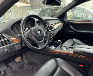 BMW X6 2011 do wynajęcia w Tbilisi. Limit przebiegu nieograniczony.