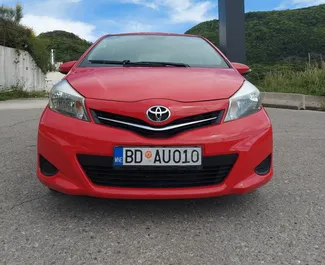 Wypożyczalnia Toyota Yaris w Budvie, Czarnogóra ✓ Nr 9537. ✓ Skrzynia Automatyczna ✓ Opinii: 1.