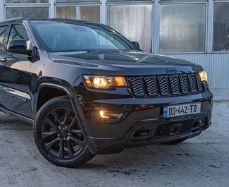 Wypożyczalnia Jeep Grand Cherokee w Tbilisi, Gruzja ✓ Nr 9812. ✓ Skrzynia Automatyczna ✓ Opinii: 0.