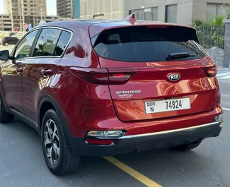 Wynajmij Kia Sportage 2021 w ZEA. Paliwo: Benzyna. Moc:  KM ➤ Koszt od 140 AED za dobę.