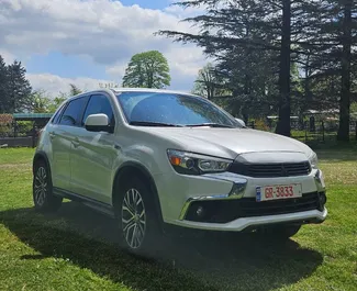 Wynajmij Mitsubishi Outlander Sport 2017 w Gruzji. Paliwo: Benzyna. Moc: 169 KM ➤ Koszt od 90 GEL za dobę.