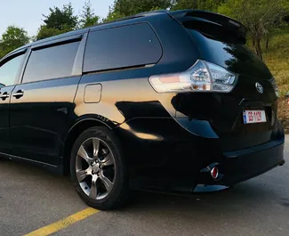 Silnik Benzyna 3,5 l – Wynajmij Toyota Sienna w Kutaisi.