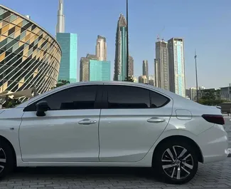 Wypożyczalnia Honda City w Dubaju, ZEA ✓ Nr 9954. ✓ Skrzynia Automatyczna ✓ Opinii: 0.