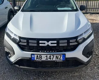 Wypożyczalnia Dacia Sandero Stepway na lotnisku w Tiranie, Albania ✓ Nr 10102. ✓ Skrzynia Manualna ✓ Opinii: 0.