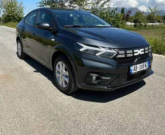 Wypożyczalnia Dacia Logan na lotnisku w Tiranie, Albania ✓ Nr 10106. ✓ Skrzynia Automatyczna ✓ Opinii: 0.